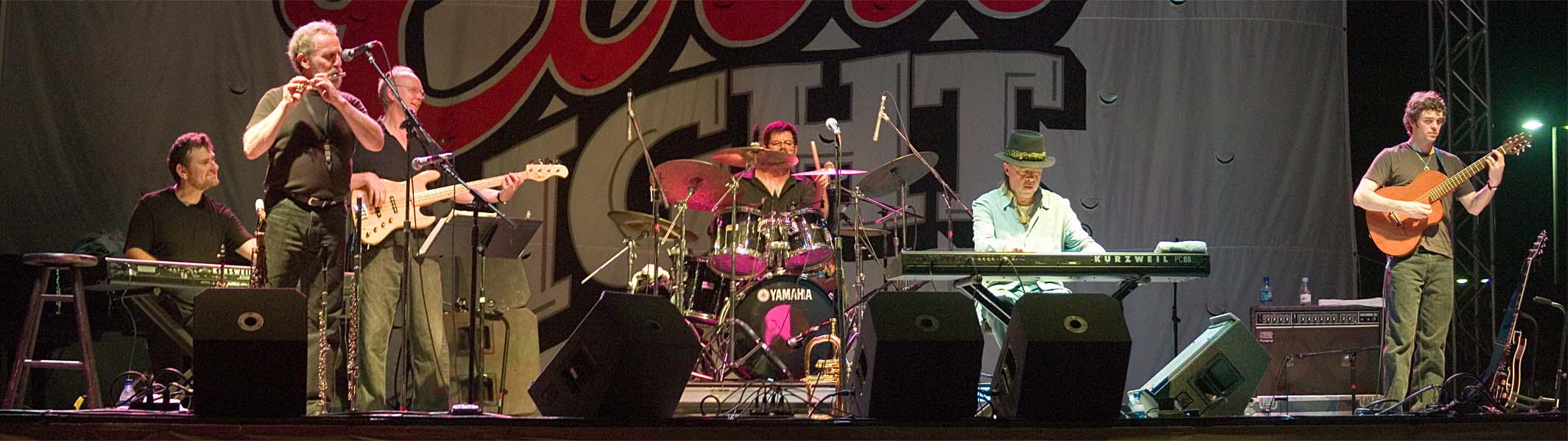 fullstage2